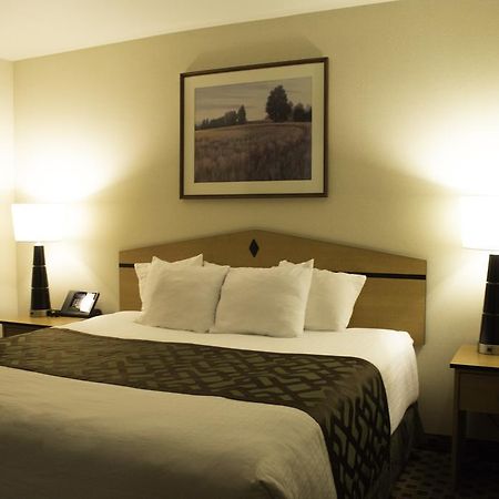 Crystal Inn Hotel & Suites - Great Falls Buitenkant foto