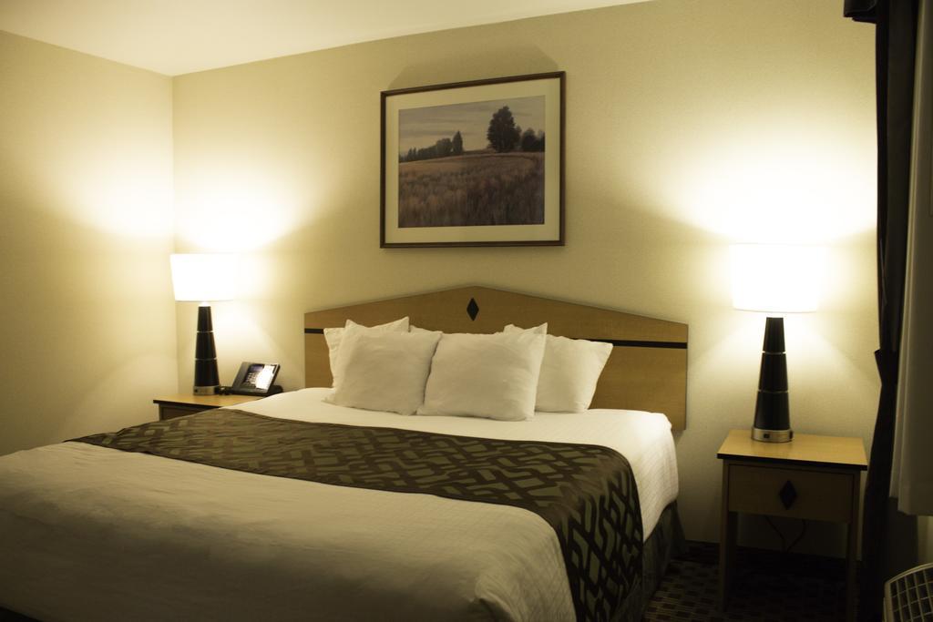 Crystal Inn Hotel & Suites - Great Falls Buitenkant foto